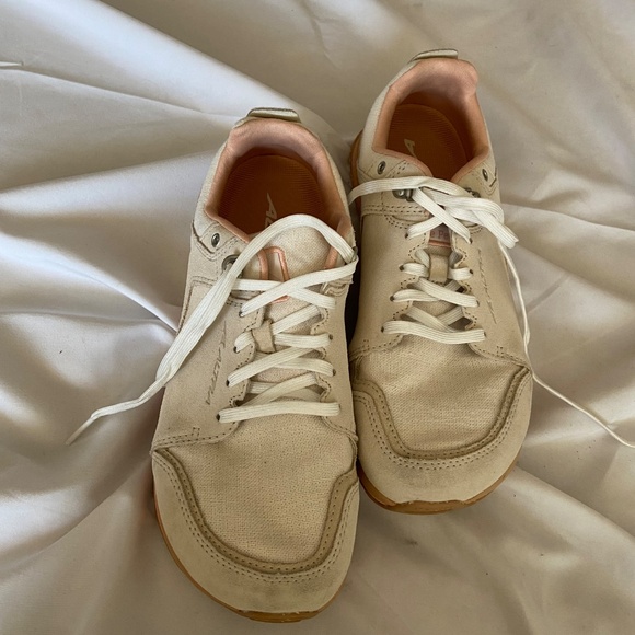 Altra WOMEN'S LP ALPINE Size 10 - Picture 5 of 7